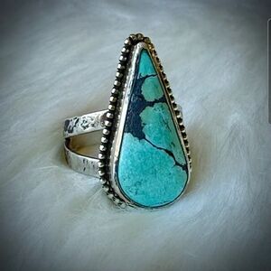 Carico Lake Teardrop Turquoise Silver Ring